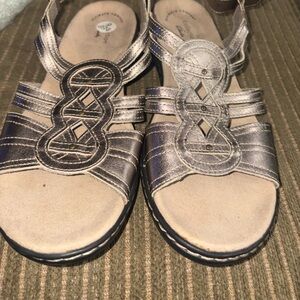 NEW Elegant Silver Strappy Sandals